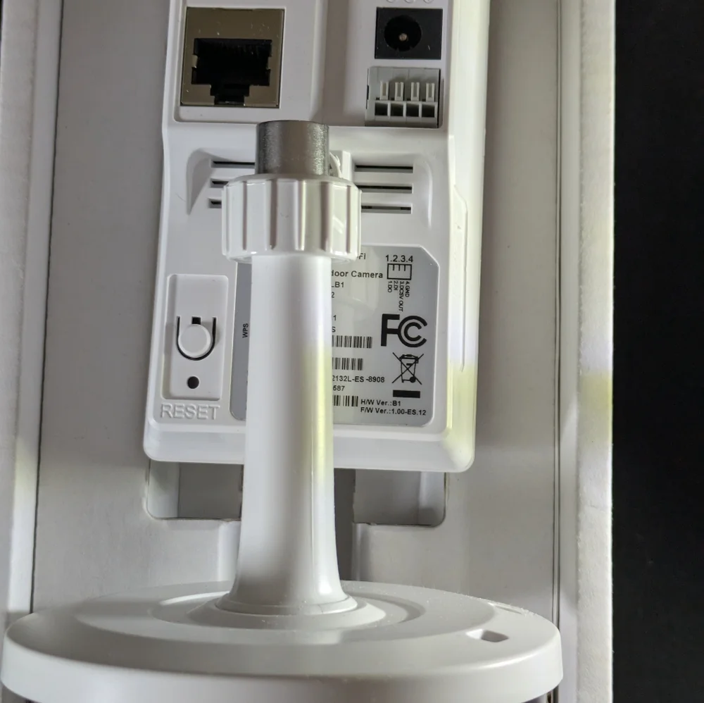 D-Link White Security Camera New In Box - Picture 10 of 10